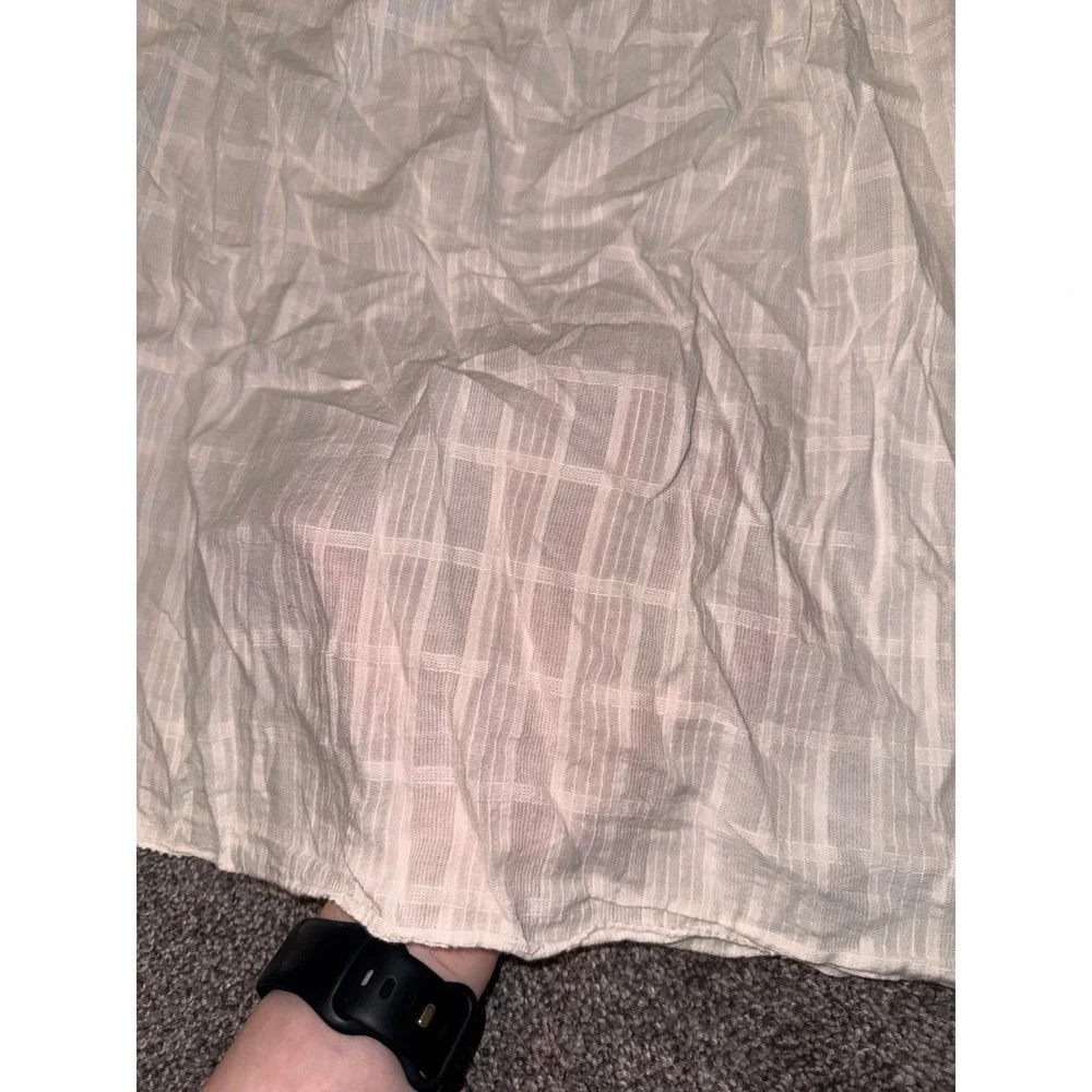 Old Navy‎ Women's White Short Sleeve Shirt - Picture 3 of 8